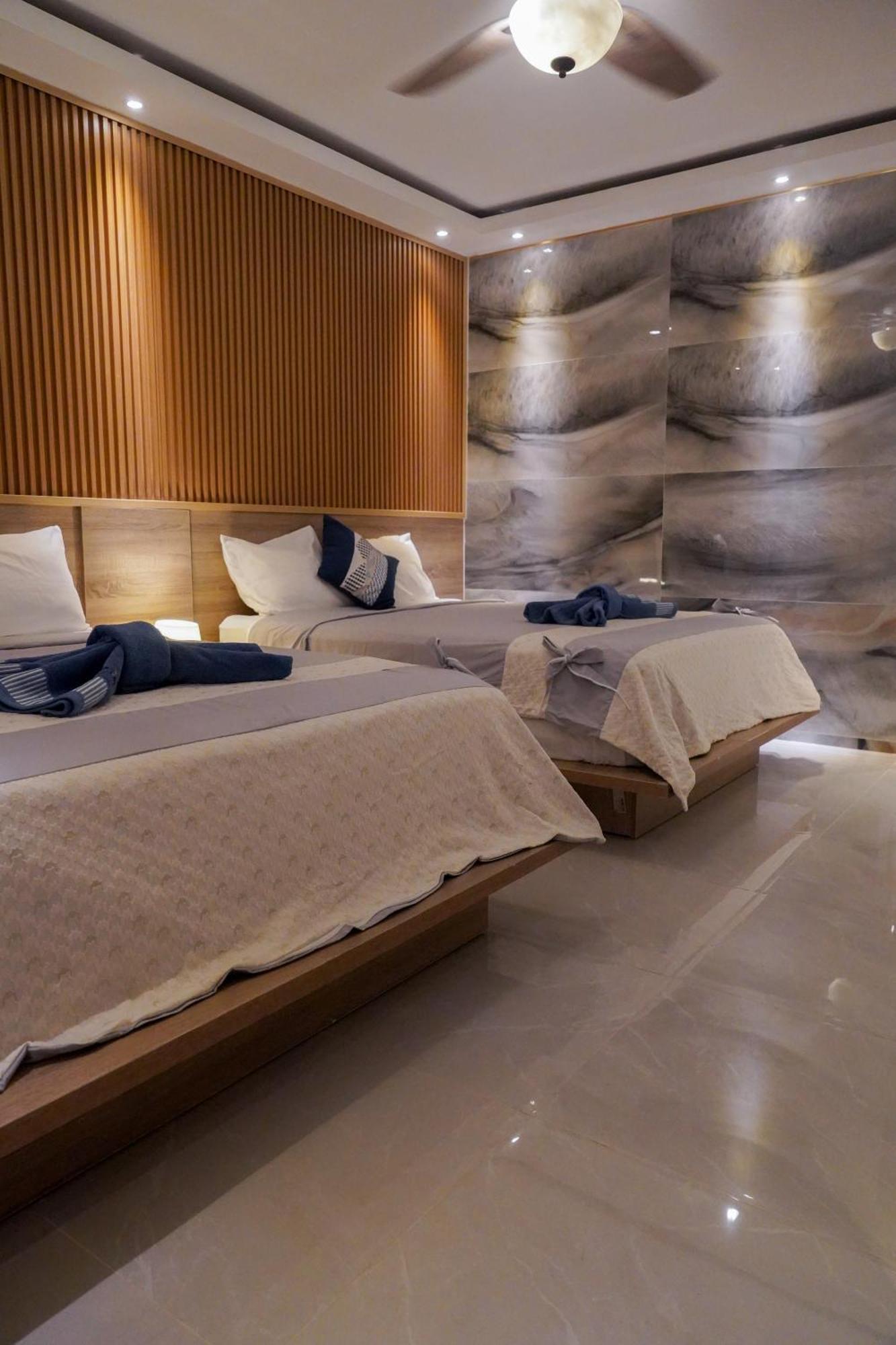 Soficu Hotel On The Beach Баяхибе Екстериор снимка